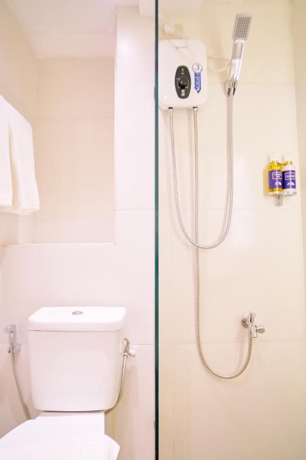 Bridge Hotel Express Cagayan de Oro Dış mekan fotoğraf